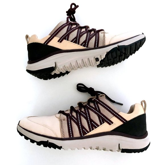 clarks trigenic womens shoes